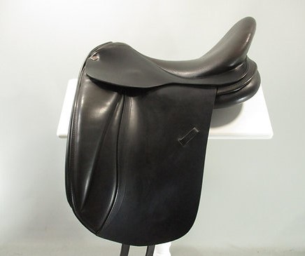 Laser 747 Dressage saddle made by Jeremy Beale, Olympic three-day Event rider and medal winner. This is my Dressage saddle for sale.