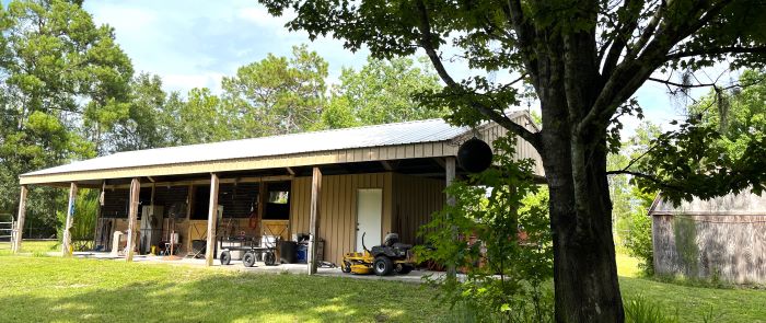 The Rehkopf Barn for Rocki and Metro.